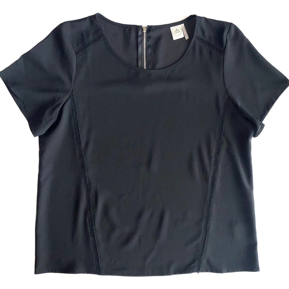 Paper Crane Black Back Zip Short Sleeve Blouse Size Medium